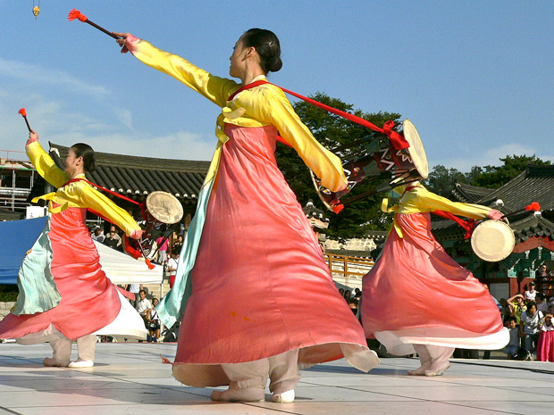 chuseok-festival-ganggangsullae-dance